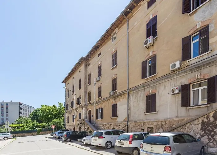 With Wifi - 21978 Apartment